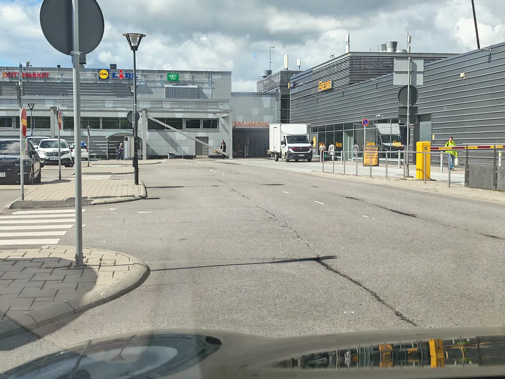 Yläparkkipaikalta: yläparkkipaikka