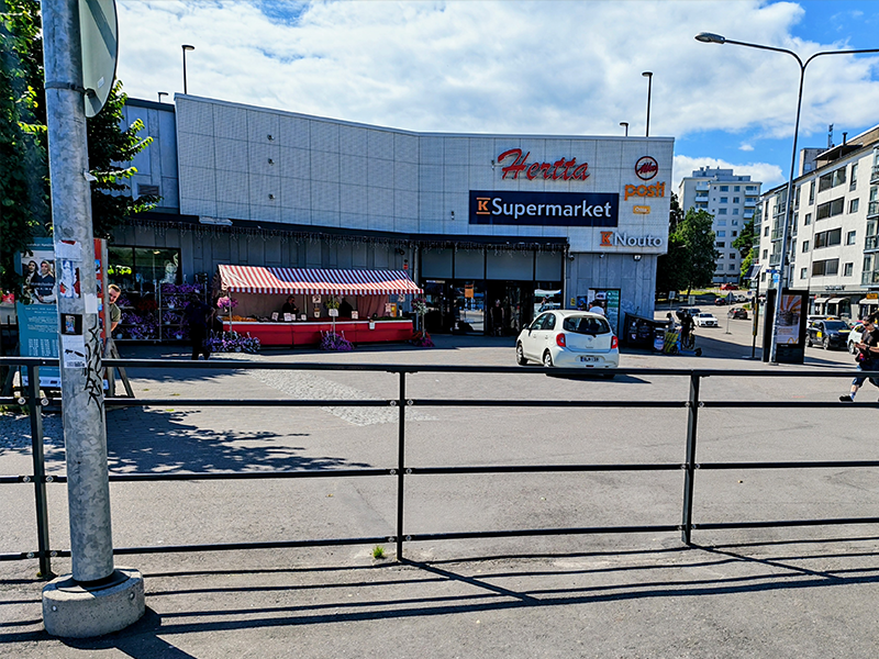 K-supermarket Hertan pääsisäänkäynti